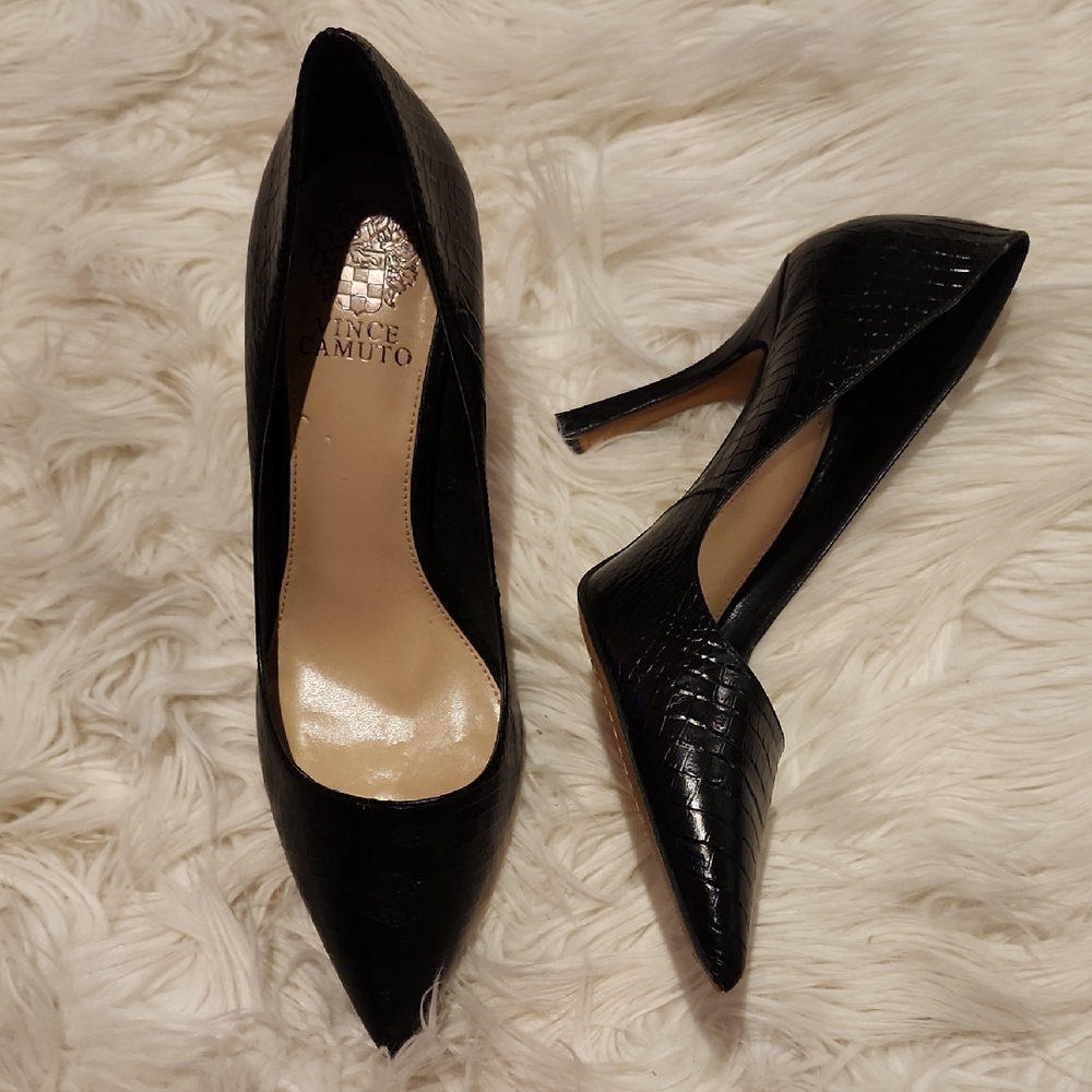 Vince Camuto Heels
